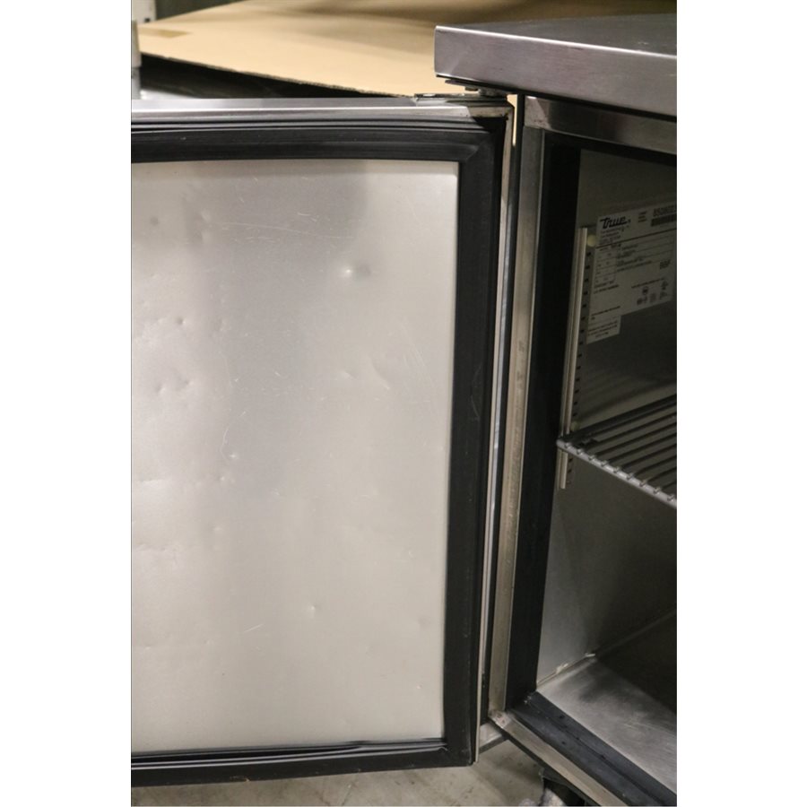 USED True TWT-48 Worktop Refrigerator 48" , With Two(2) Sections, 115V